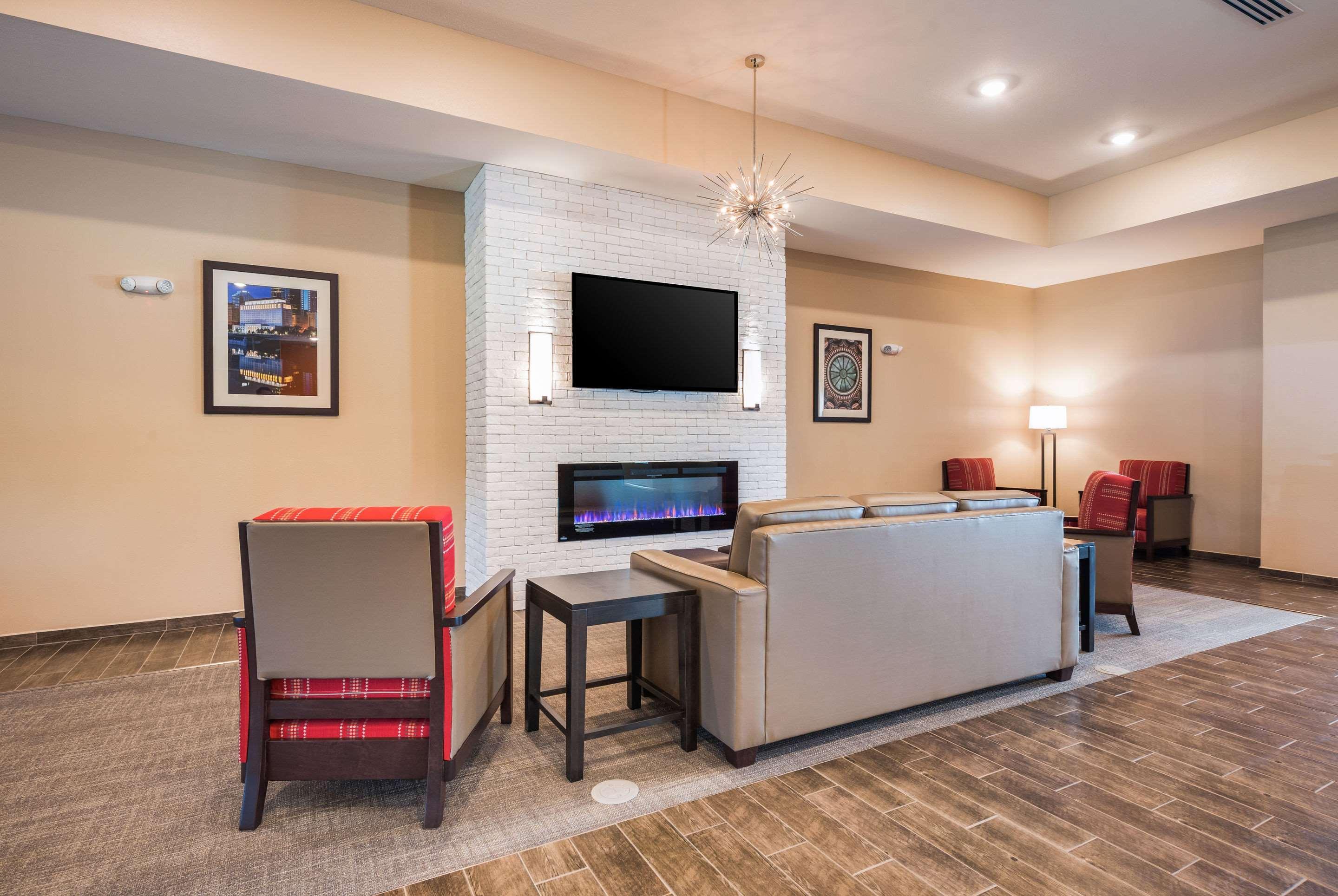 Comfort Suites Marysville Columbus - Northwest Exterior photo